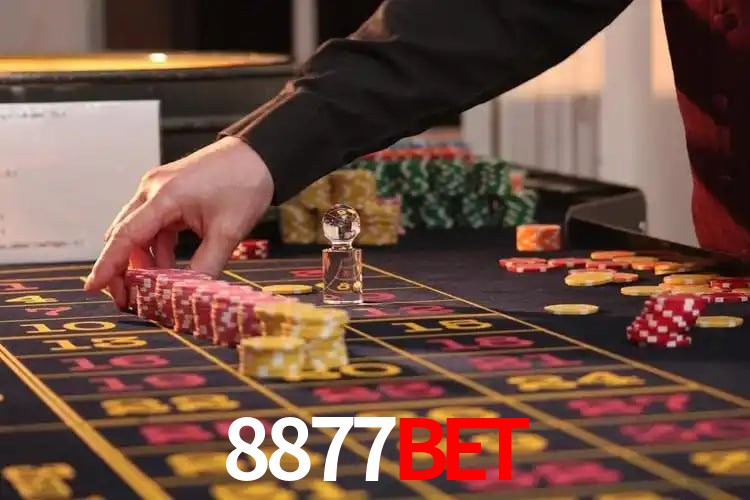 A Experiência Imersiva dos Cassinos Ao Vivo no 8877bet